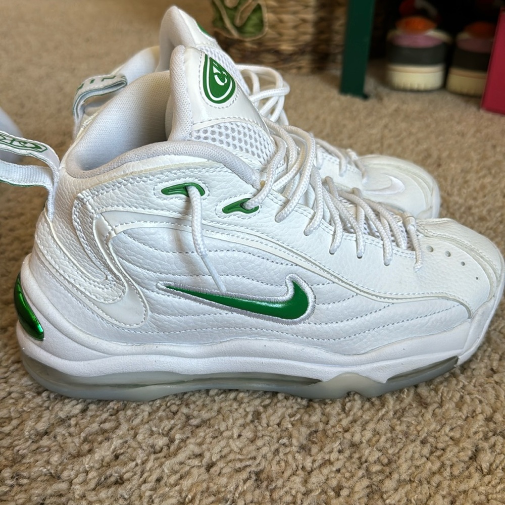 Nike Uptempo